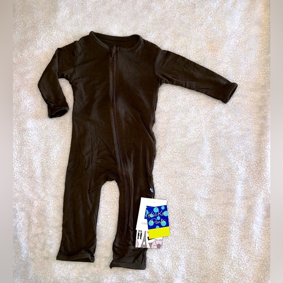 NWT Kickee Romper - Picture 2 of 5